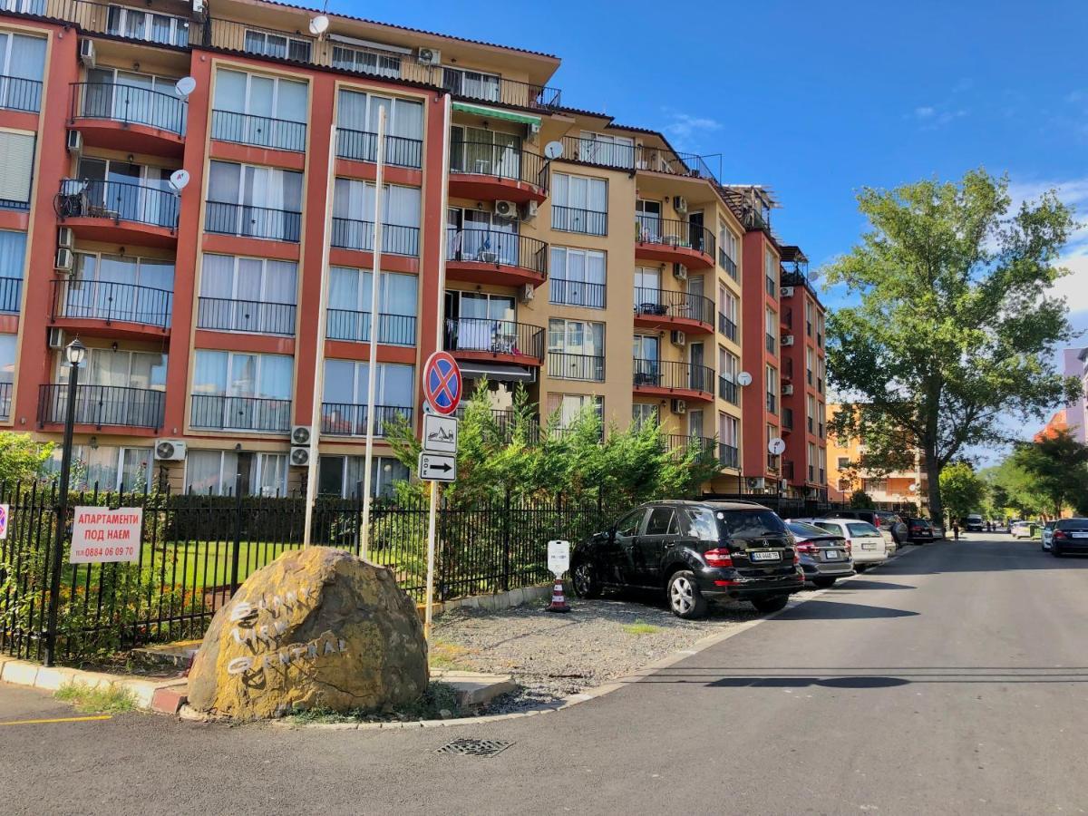 Sunny View Central - Menada Apartments Sunny Beach Buitenkant foto