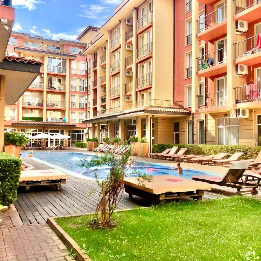 Sunny View Central - Menada Apartments Sunny Beach Buitenkant foto