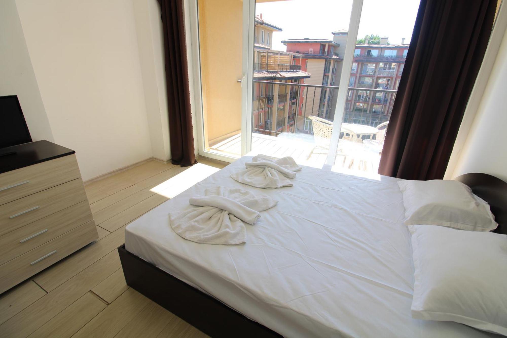 Sunny View Central - Menada Apartments Sunny Beach Kamer foto