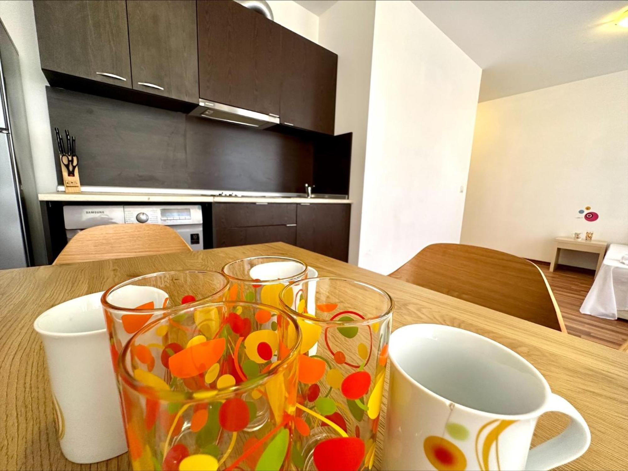 Sunny View Central - Menada Apartments Sunny Beach Kamer foto