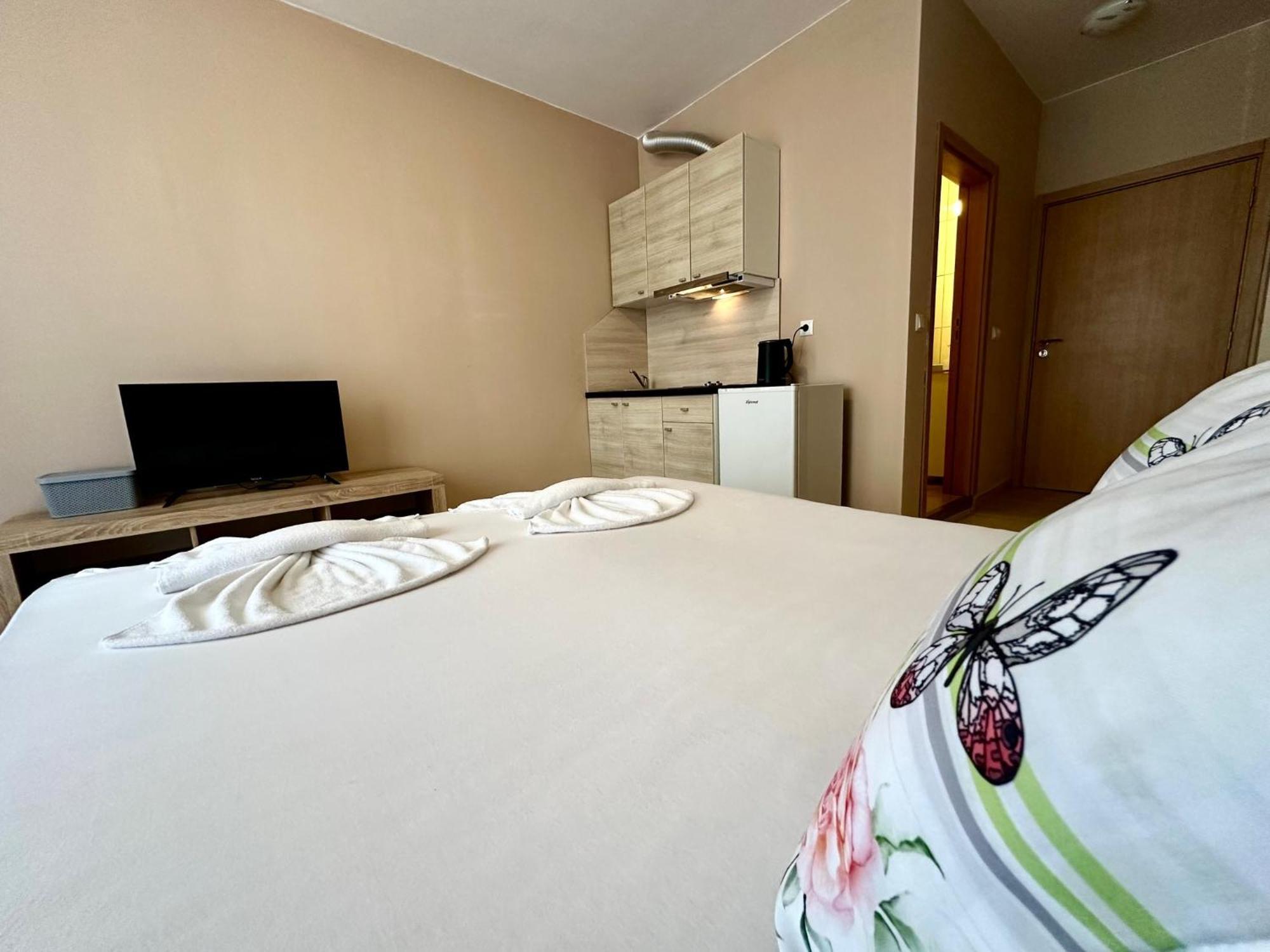 Sunny View Central - Menada Apartments Sunny Beach Kamer foto