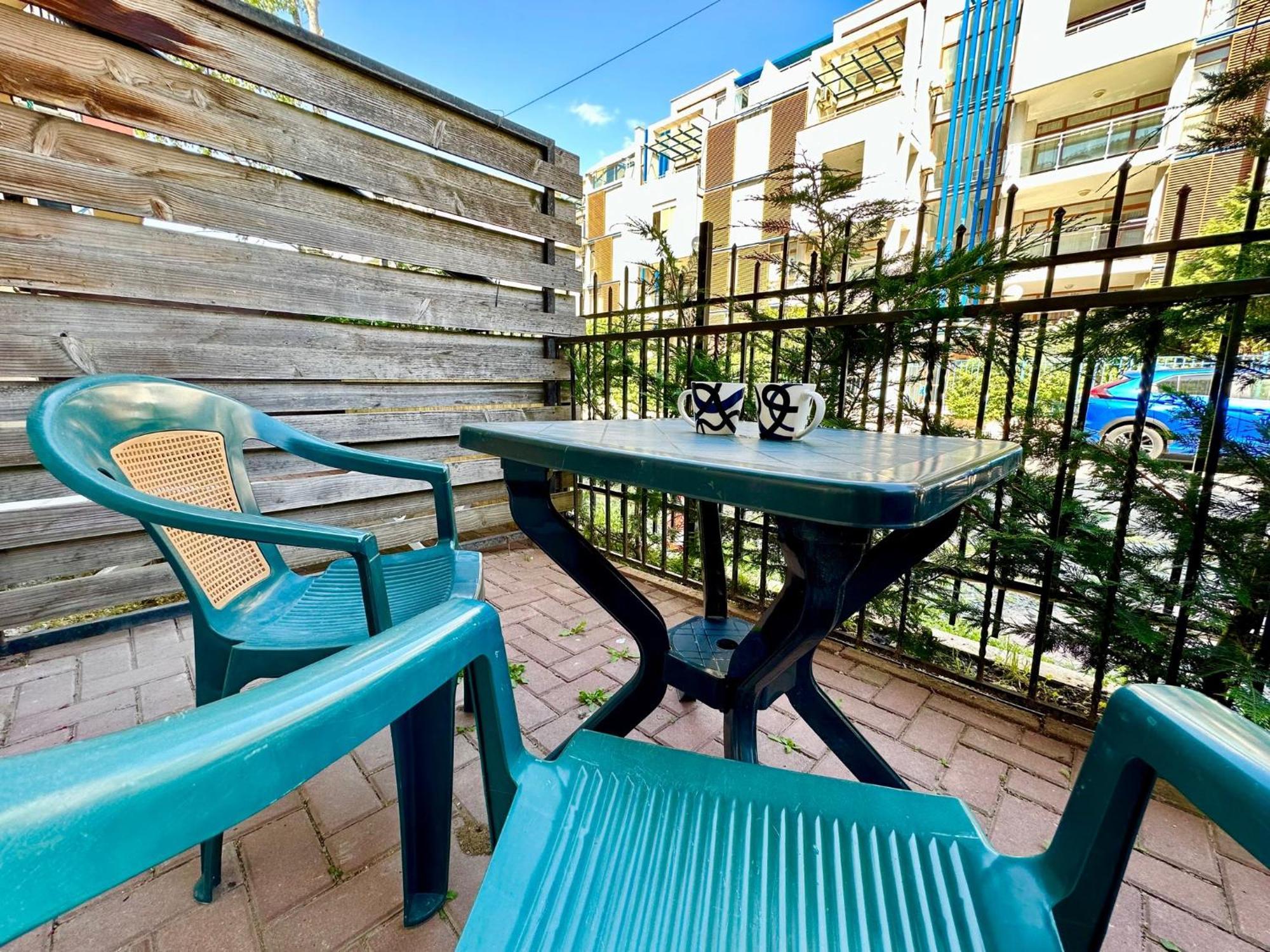 Sunny View Central - Menada Apartments Sunny Beach Kamer foto